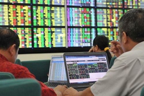 Tin tức kinh tế ngày 8/12: Tài khoản chứng khoán mở mới thấp nhất trong 5 tháng