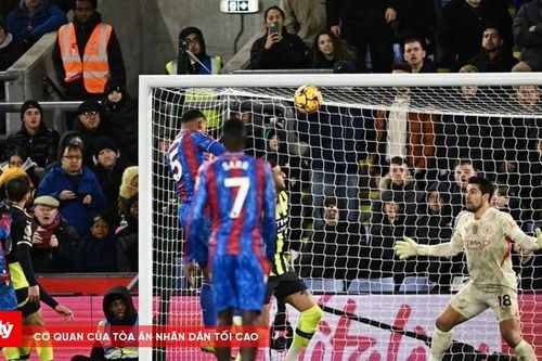 Man City trượt dài với trận hòa trước Crystal Palace