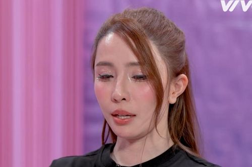 Diễn viên Quỳnh Nga khóc vì bị bạn nhảy 'chê' ở 'Bước nhảy Hoàn vũ'