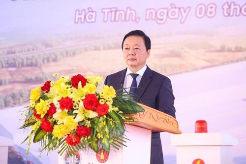 Khởi động xây nhà máy sản xuất ô tô điện VinFast 7.300 tỷ đồng ở Hà Tĩnh