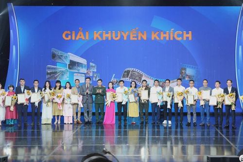 Báo Nghệ An đoạt giải Báo chí toàn quốc tuyên truyền về an toàn giao thông ở 2 thể loại