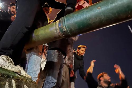 Hình ảnh phiến quân Syria tiến vào chiếm các thành phố lớn