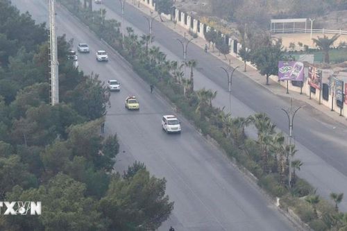 Syria: Lực lượng nổi dậy ban hành lệnh giới nghiêm ở Damascus