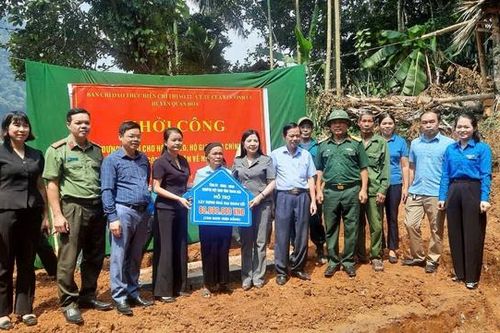 Thanh Hóa: Huy động, chuyển 221 tỷ đồng tiền ủng hộ làm 2.263 căn nhà cho hộ nghèo