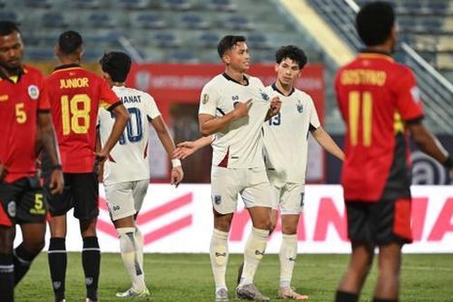 Tuyển Thái Lan có tin dữ dù thắng Timor Leste 10-0