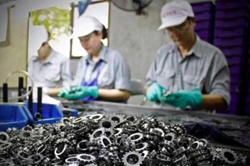 Xây dựng các trung tâm kỹ thuật để hỗ trợ doanh nghiệp