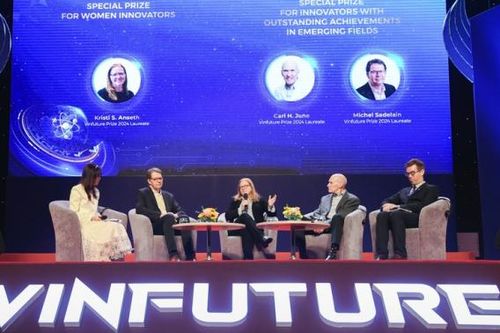 Các nhà khoa học lừng danh đưa ra nhiều lời khuyên quý giá cho sinh viên Việt Nam