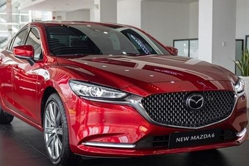 Giá lăn bánh Mazda6 mới nhất giảm sâu, cực hấp dẫn nhờ ưu đãi lớn, Toyota Camry, Kia K5 lo không lại doanh số