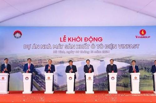 Phó Thủ tướng Trần Hồng Hà dự lễ khởi động Dự án nhà máy ô tô điện VinFast tại Hà Tĩnh