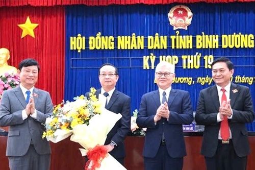 Ông Bùi Minh Thạnh được bầu làm Phó Chủ tịch UBND tỉnh Bình Dương
