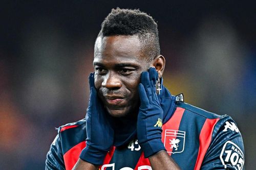 'Điềm lành' Balotelli