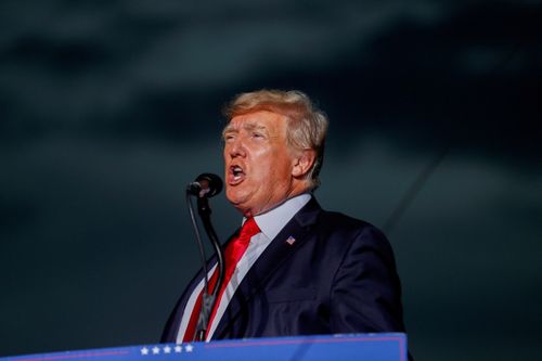 Ông Trump cảnh báo sẽ 'bỏ tù' các đối thủ chính trị