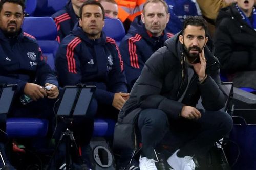 Cơn bão đã ập đến với Man United rồi đấy, Amorim!