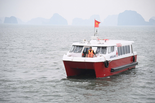 Quảng Ninh: Tìm thấy nạn nhân mất tích cuối cùng trong vụ đắm tàu chở khách tại khu vực Hòn Nét