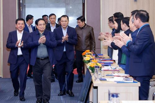 Ngành Điện lực cần có các dự án mang tính xoay chuyển tình thế
