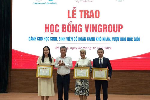 289 học sinh, sinh viên được nhận học bổng Vingroup