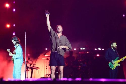 Imagine Dragons, Binz, Soobin, HIEUTHUHAI khuấy động '8WONDER Winter 2024'