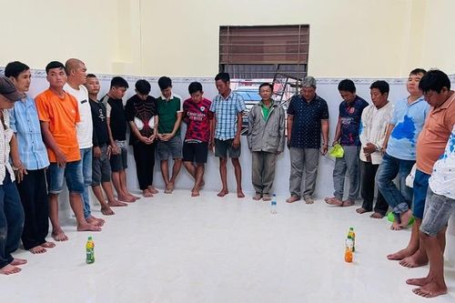 Triệt xóa trường gà 'khủng' do Hiếu 'xì-po' cầm đầu