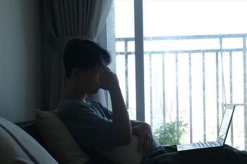 Chuyện người trẻ 'lười yêu' - Bài 1: Cô đơn trên sofa