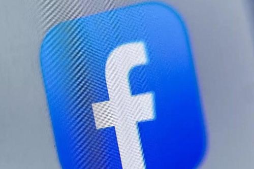 Facebook gặp lỗi xuất hiện chuỗi ký tự lạ
