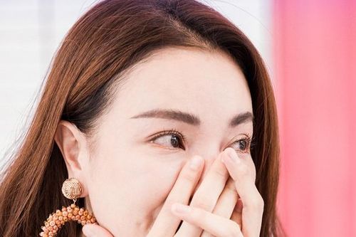 Diễn biến mới vụ người mẫu Trà Ngọc Hằng bị khởi kiện đòi 2,5 tỷ đồng