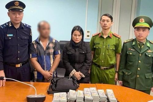 Khởi tố 2 chị em vận chuyển 4,5 triệu USD ra nước ngoài