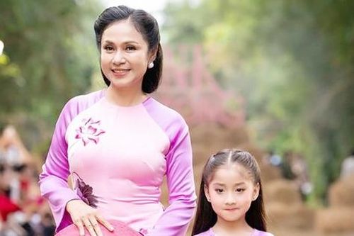 Diễn viên Việt Trinh bất ngờ tái xuất sau 2 năm giải nghệ