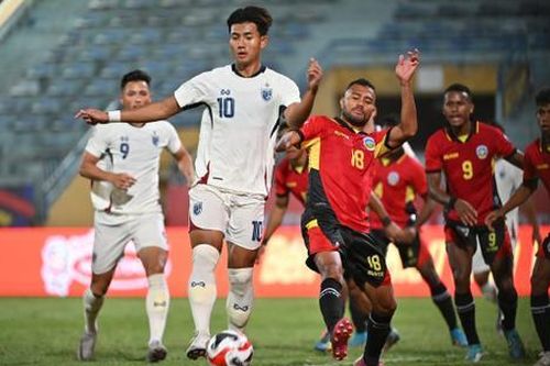 Ngôi sao Thái Lan không hài lòng khi chỉ thắng Timor Leste 10-0