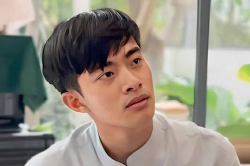 Lê Tuấn Khang lộ diện cực bảnh bao bên Lý Hải và dàn cast Lật Mặt 8