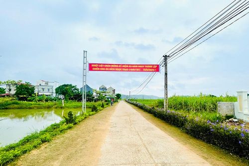 Hoàn thiện các công trình xây dựng huyện nông thôn mới