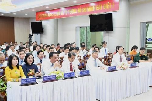 Cử tri chờ đợi vào kỳ họp HĐND tỉnh cuối năm