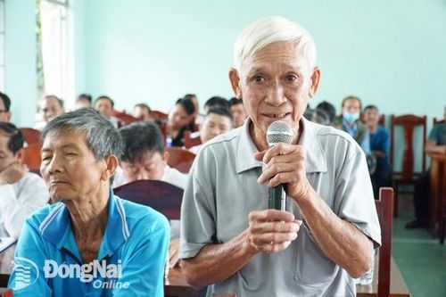 Cử tri quan tâm đến việc quản lý thiết bị bay không người lái trong sản xuất nông nghiệp