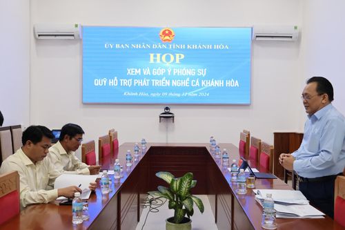 Họp xem và góp ý phóng sự về Quỹ hỗ trợ phát triển nghề cá Khánh Hòa