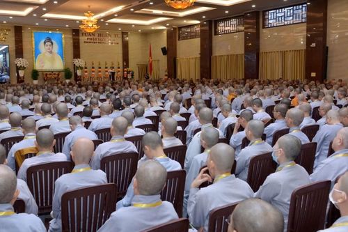 Ban Tôn giáo TP.HCM giải đáp các vấn đề liên quan Tăng Ni, tự viện theo Nghị định 95 của Chính phủ