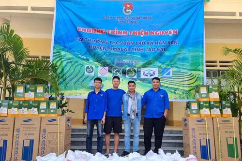 Tuổi trẻ ngành Xây dựng Bắc Ninh trao yêu thương tới học sinh vùng cao Lào Cai