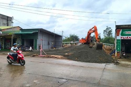 Nghĩa Hành (Quảng Ngãi): Tháo xong nút thắt mặt bằng tại công trình cầu Hành Dũng – Hành Nhân