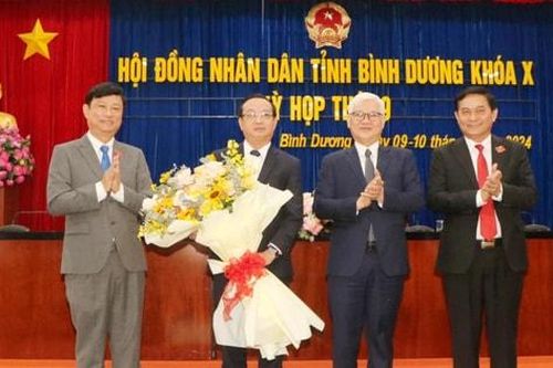 Ông Bùi Minh Thạnh được bầu giữ chức Phó Chủ tịch UBND tỉnh Bình Dương
