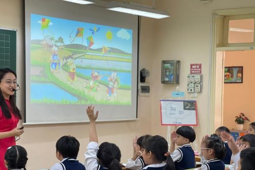 Cần quy tắc ứng xử mẫu mực trong nhà trường