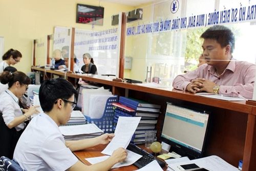 Cá nhân nợ thuế 10 triệu đồng sẽ bị tạm hoãn xuất cảnh