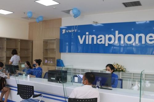 Người dùng bức xúc vì SIM đẹp 'lục quý' bị thu hồi: VinaPhone lên tiếng