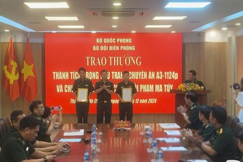 Bộ Quốc phòng khen thưởng 'nóng' 2 chuyên án chống tội phạm cao điểm Tết Ất Tỵ 2025