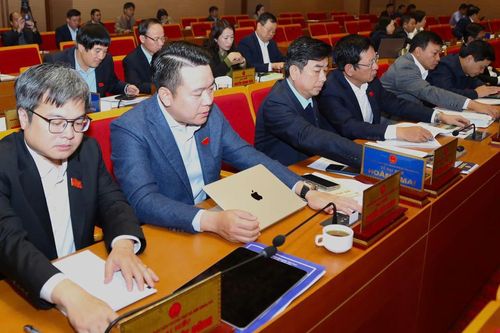Hà Nội: hỗ trợ chi phí khi người dân sử dụng dịch vụ công trực tuyến