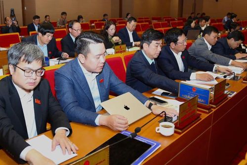 Hà Nội thông qua quy định quản lý, sử dụng tài sản công, mua sắm hàng hóa