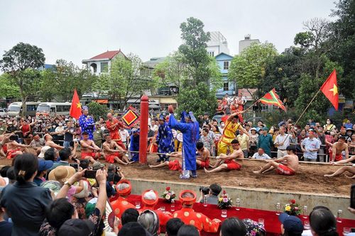 Cải thiện đời sống văn hóa, tinh thần người dân