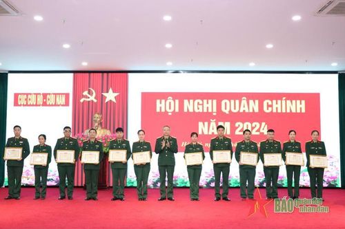 Nâng cao năng lực tham mưu về công tác cứu hộ, cứu nạn