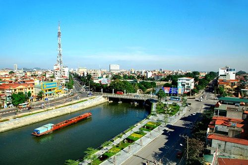 Thông qua nghị quyết về thành lập thành phố Hoa Lư thuộc tỉnh Ninh Bình