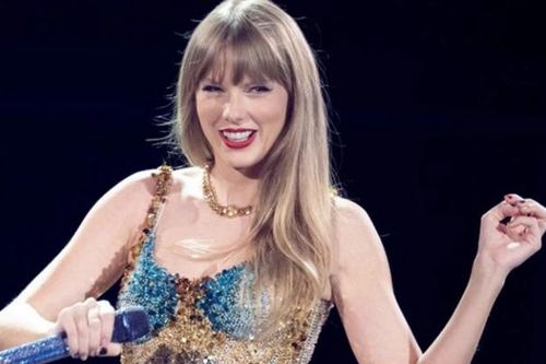 Taylor Swift thu về hơn 2 tỉ USD sau tour diễn lịch sử The Eras