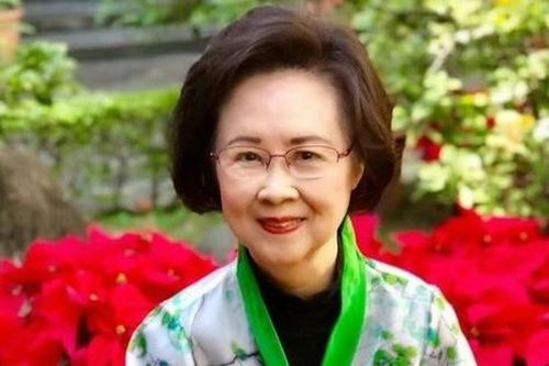 Mối hận thù suốt 50 năm không thể hóa giải giữa Quỳnh Dao và 3 con chồng
