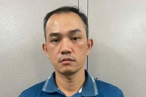 Bắt khẩn cấp đối tượng đánh đập cô gái tàn nhẫn sau va chạm giao thông