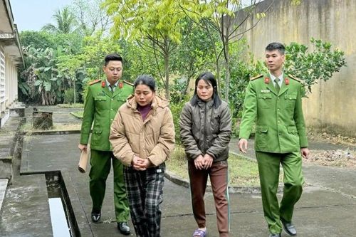 Bắt giữ 2 chị em vận chuyển, mua bán hơn 4,5 triệu USD qua biên giới
